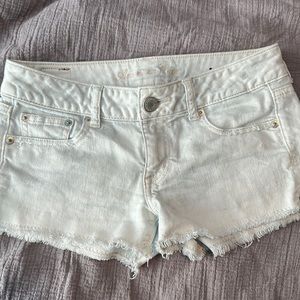 American Eagle High Rise Shortie